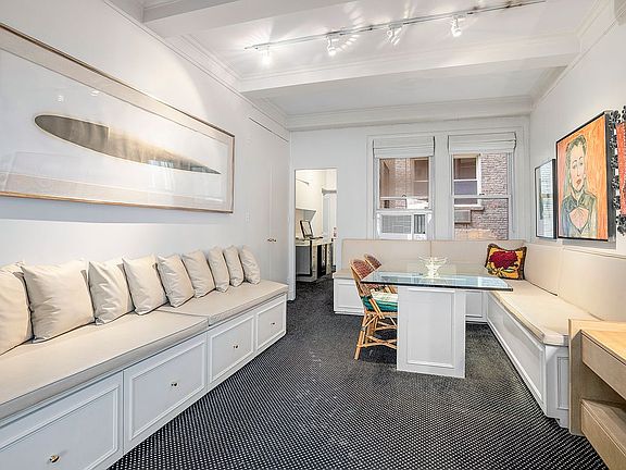 3rd image of 1133 Park Ave #6E