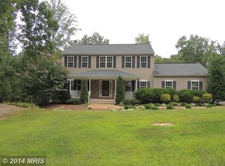 35 Journeys End Ln, Castleton, VA 22716