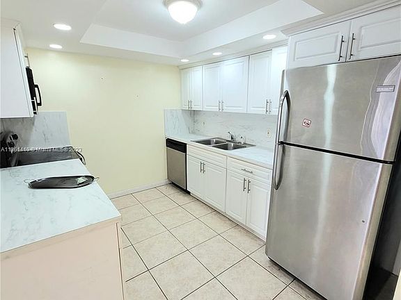 5th image of 13505 NE 20th Ct #13505
