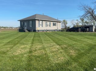 201 Miss Debra Ave, Kincaid, IL 62540