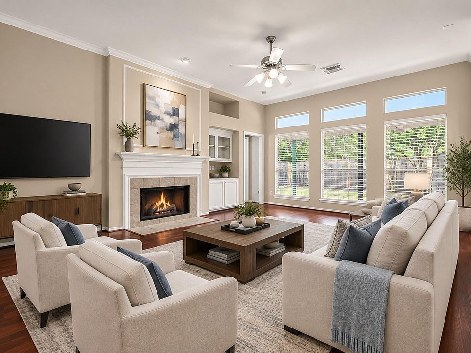 1st image of 3015 Humble Dr