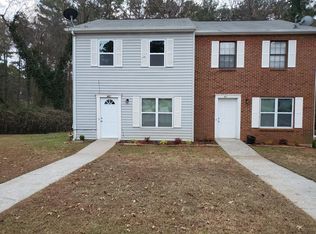 400 Sprucewood Ct, Lawrenceville, GA 30046