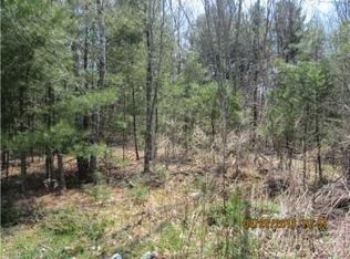 27 Berry Dr, Westerly, RI 02891