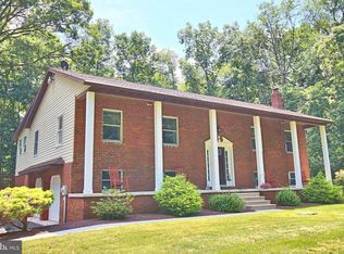 1360 Hoffman Home Rd, Littlestown, PA 17340