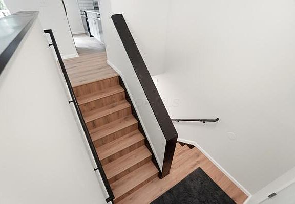 4th image of 6841 Metuchen Pl