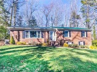 133 Long John Dr, Hendersonville, NC 28791