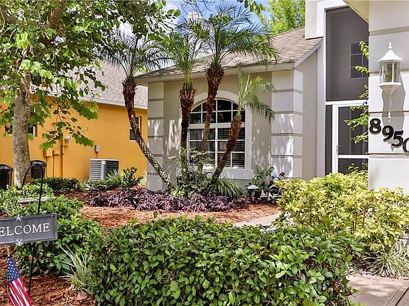 3rd image of 8950 Founders Cir