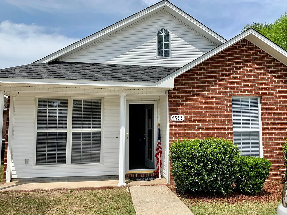 4553 Barrington Ln