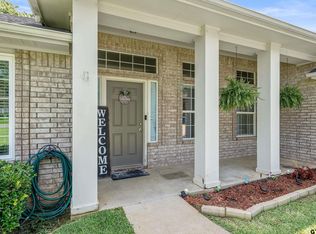 207 Merri Ln, Whitehouse, TX 75791