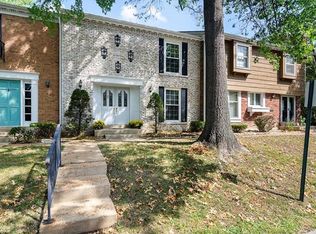13411 Manorlac Dr, Saint Louis, MO 63141