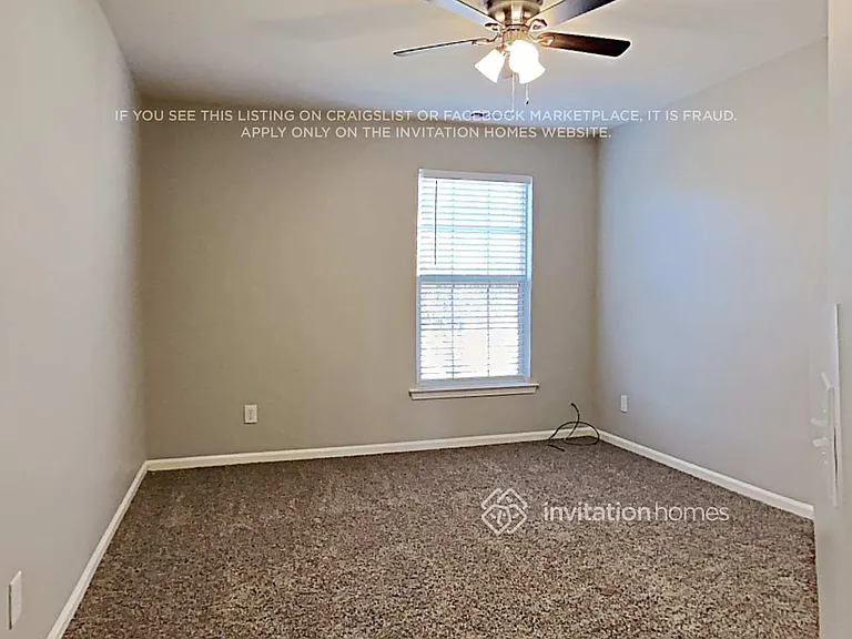 9135 Hearst Ct — Photo 12