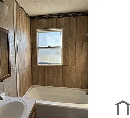 2640 N Quaker Ave — Photo 11