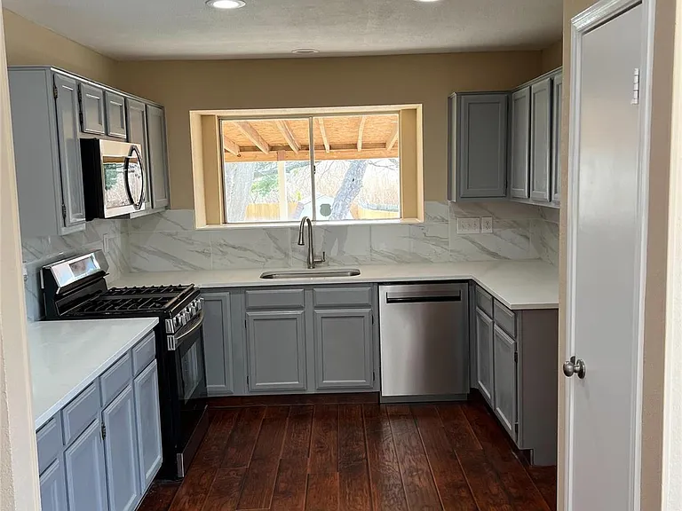 711 Pigeon Forge Rd — Photo 3