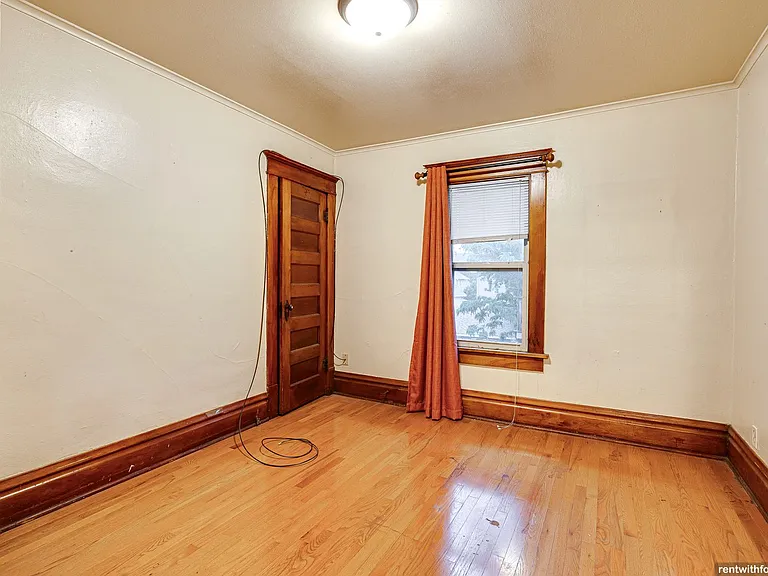 111 W. Parkway Avenue — Photo 9
