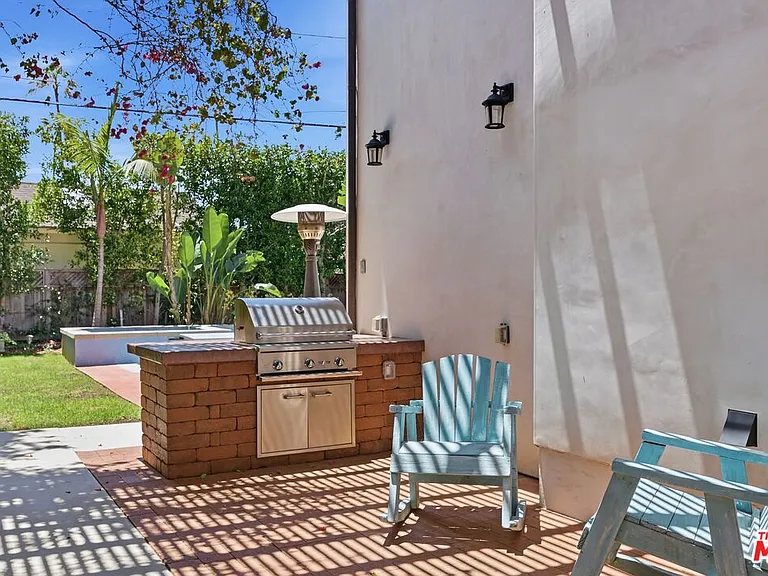 616 21st Pl — Photo 35