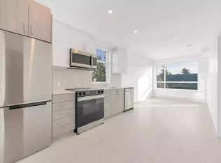 13858 108th Ave, Surrey, BC V3T2M4