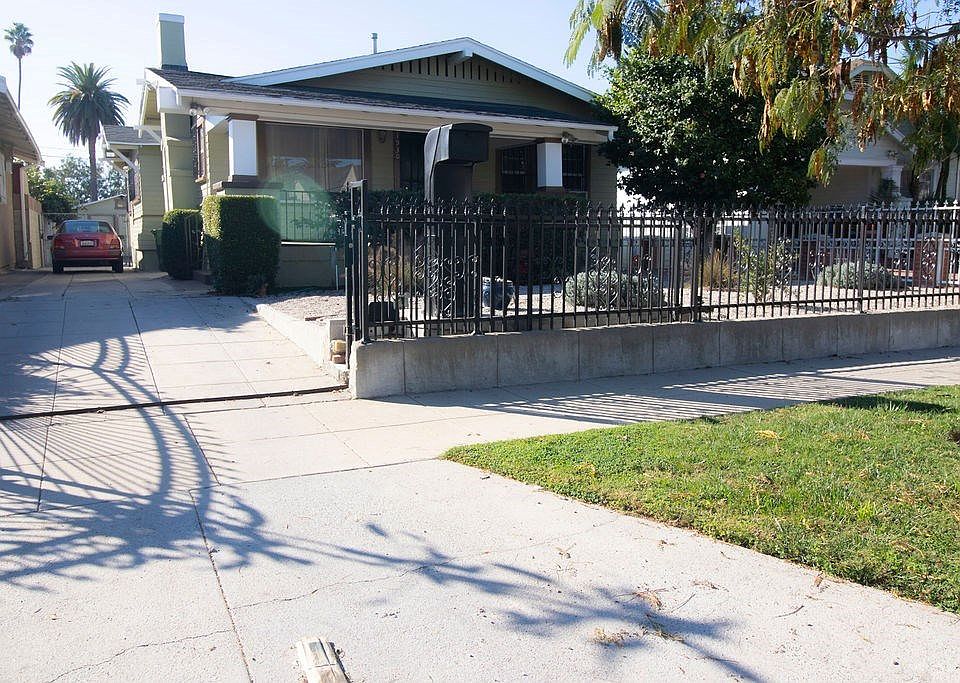 1st image of 1930 W 36th St
