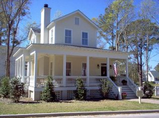 10 Bostick Cir, Beaufort, SC 29902