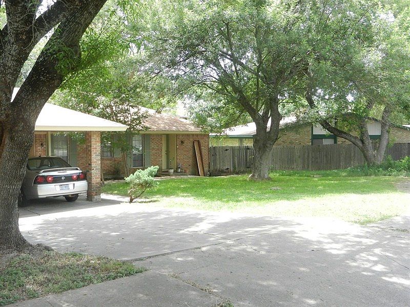 1st image of 1403 Marlborough Cir