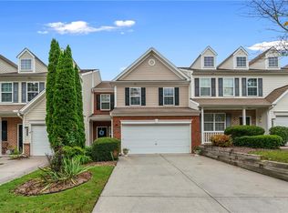 530 Windstone Trl, Alpharetta, GA 30004