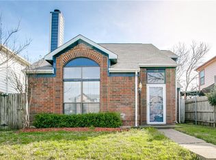 155 Hunter Dr, Cedar Hill, TX 75104