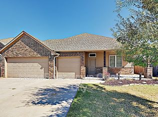 2100 Timber Xing, Yukon, OK 73099