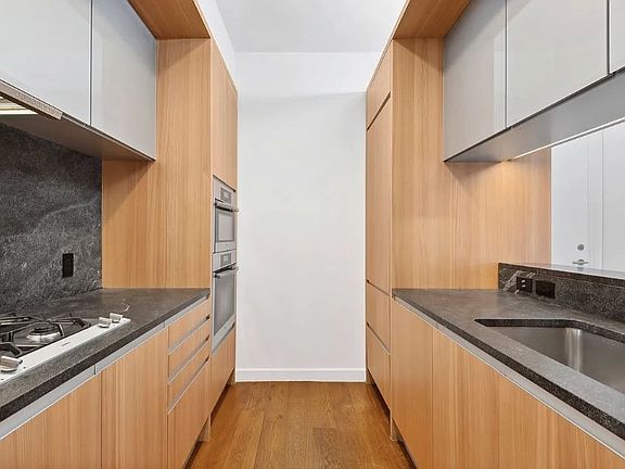3rd image of 311 W Broadway APT 8D