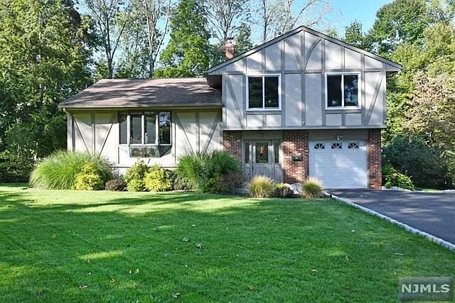 1st image of 137 Momar Dr