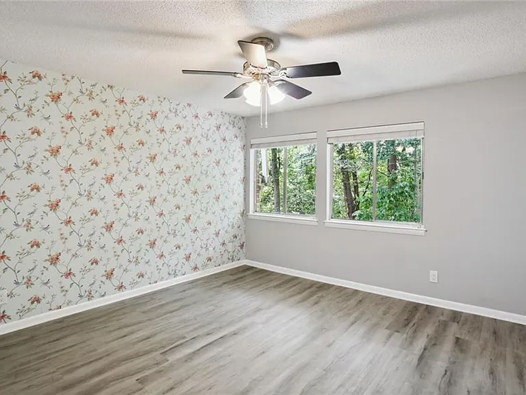 4266 Roswell Rd NE #G4 — Photo 12