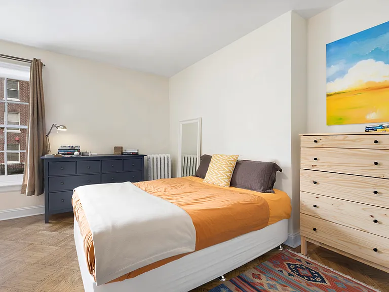 78 Riverside Dr #4B — Photo 3