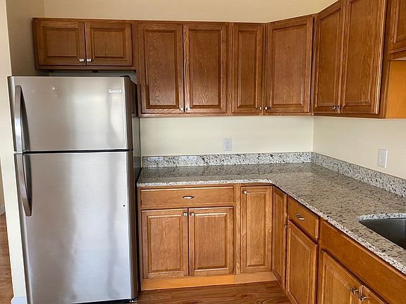 2nd image of 140 Union St Suite 402