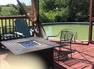 611 E 3rd St, Hico, TX 76457