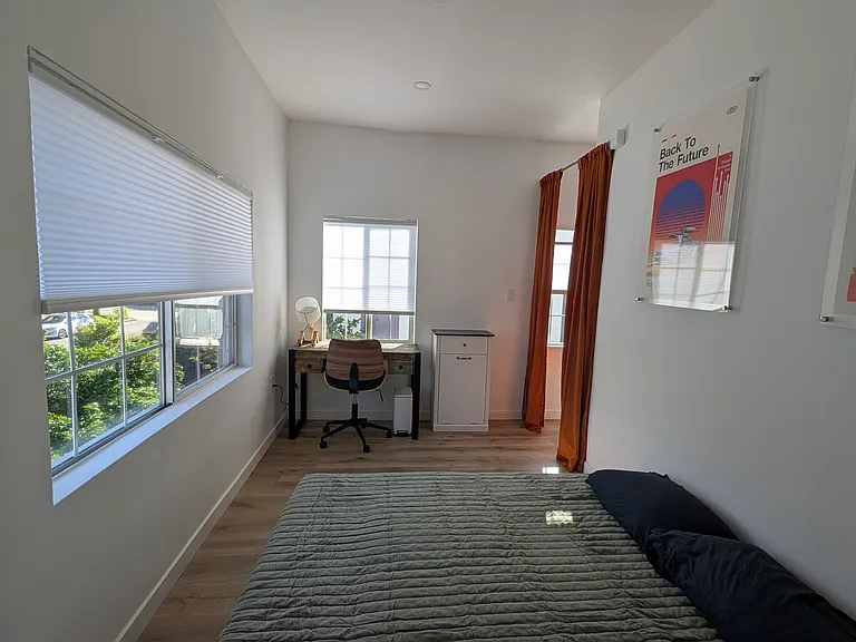 243 1/2 N Reno St #243-1/2 — Photo 22