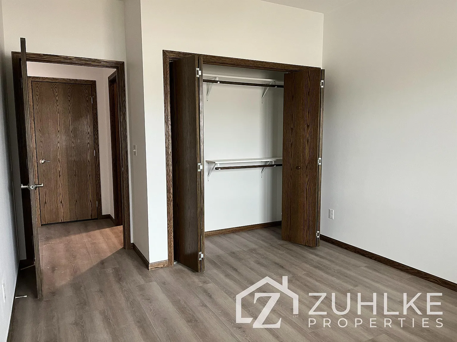 Five Star Townhomes - 500-508 N. Elm - 500B — Photo 1