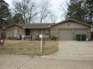 2515 Belair Dr, Magnolia, AR 71753