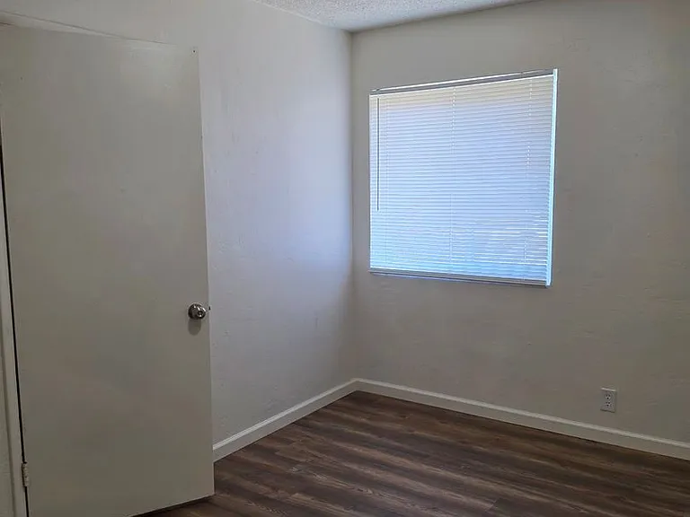 41441 David Rd — Photo 9
