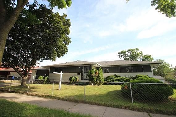 2nd image of 647 Central Ave W