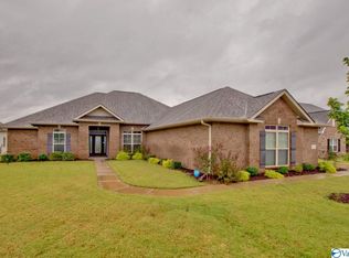 319 Summerglen Rd, Madison, AL 35756