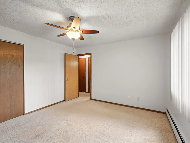 Heritage Heights Apartments — Photo 32