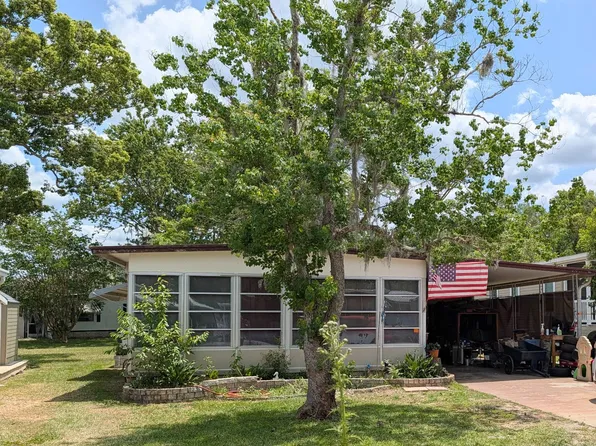 1044 Cloverleaf Cir, Brooksville, FL 34601