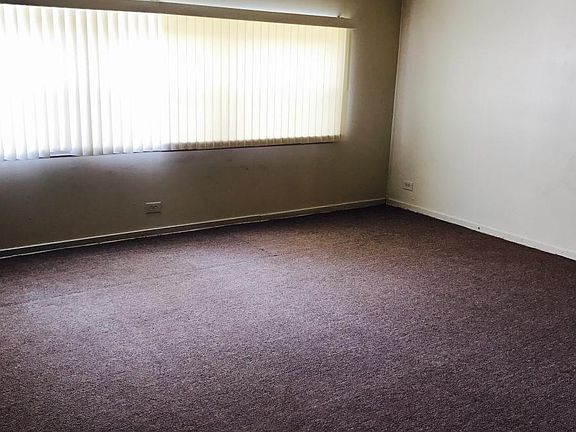 2nd image of 7954 S Wolcott Ave #Gound