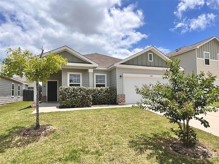 19323 Berringer Dr — Photo 1