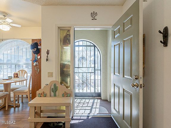 4th image of 214 W Paseo Del Prado