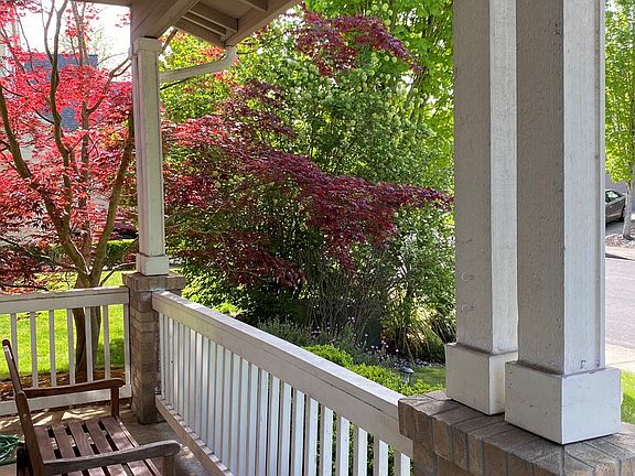2nd image of 18204 SE 44th Way
