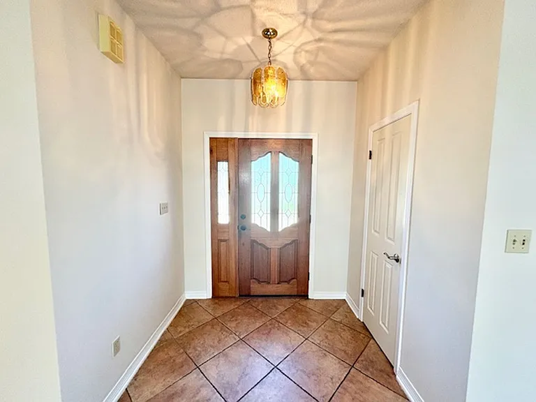 101 Meadow Woods Ln — Photo 6