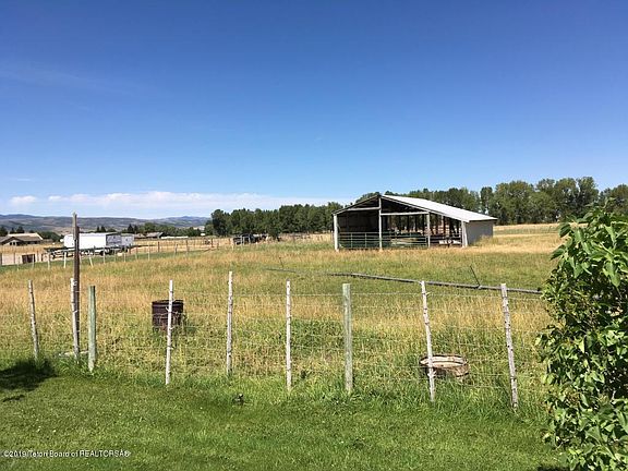 4th image of 184 Happy Valley Ln