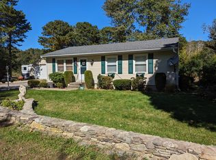85 Grace Ct, East Falmouth, MA 02536
