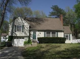 4118 W 73rd Ter, Prairie Village, KS 66208
