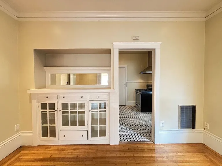 333 Park View Ter #1 — Photo 6