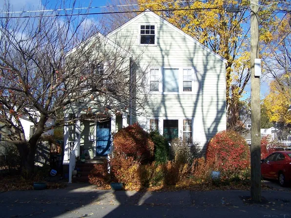 74 Davis Rd Unit 74, Belmont, MA 02478